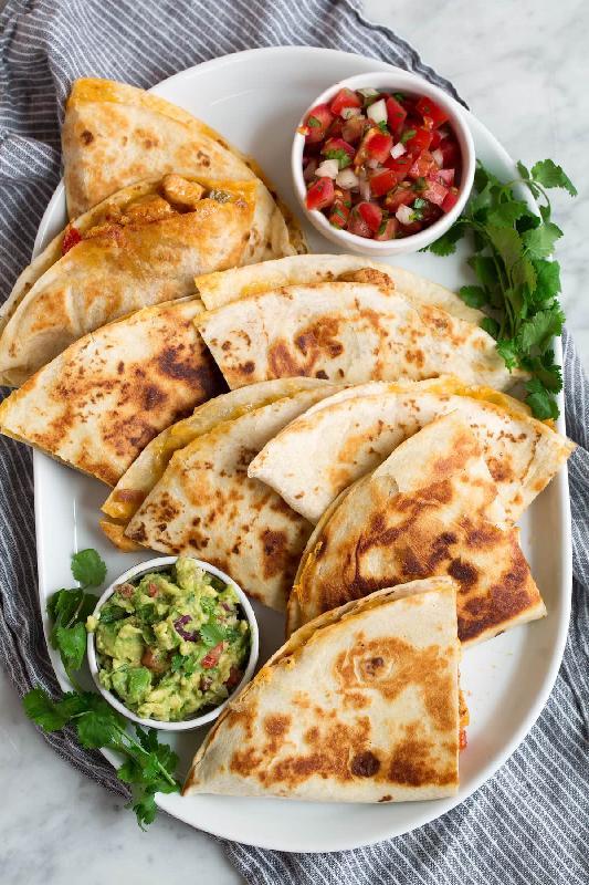 Chicken quesedillas