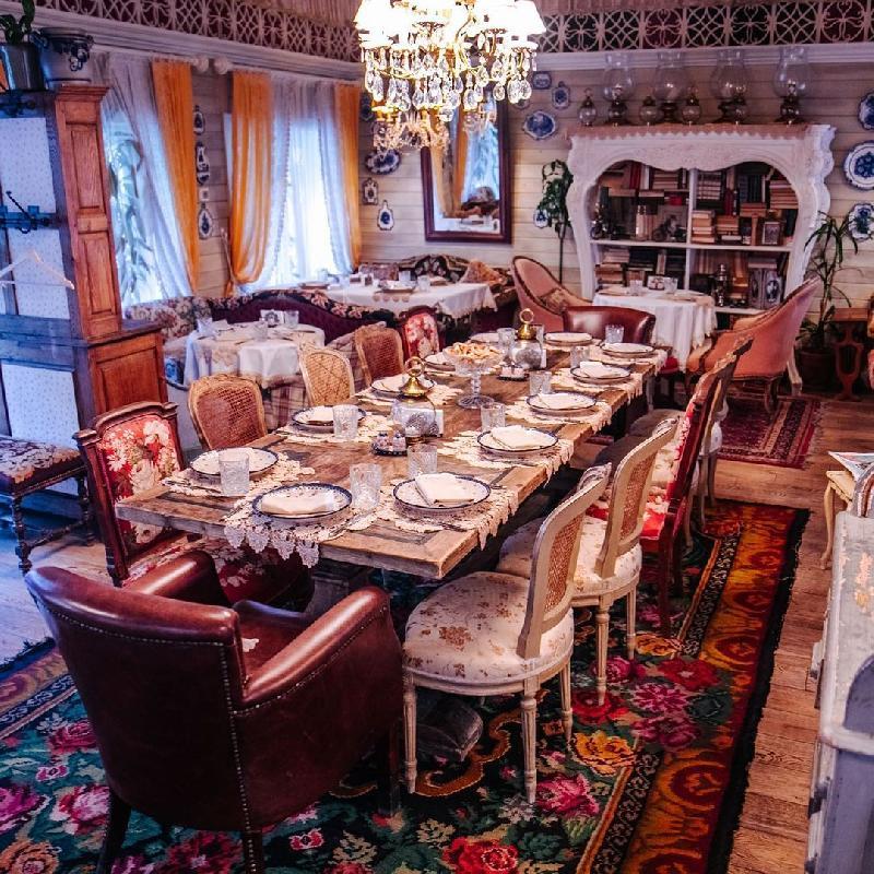 Interior view 0