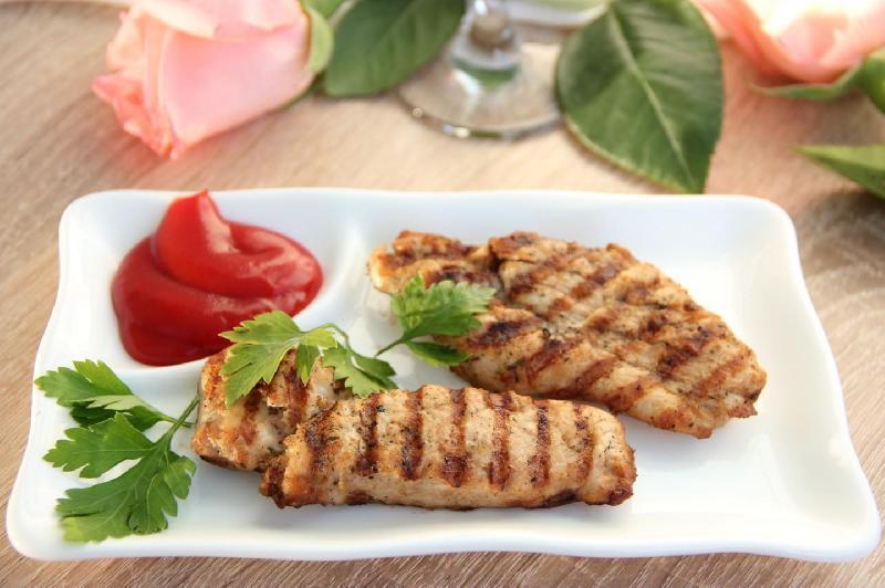 Золотистая куриная грудка-гриль