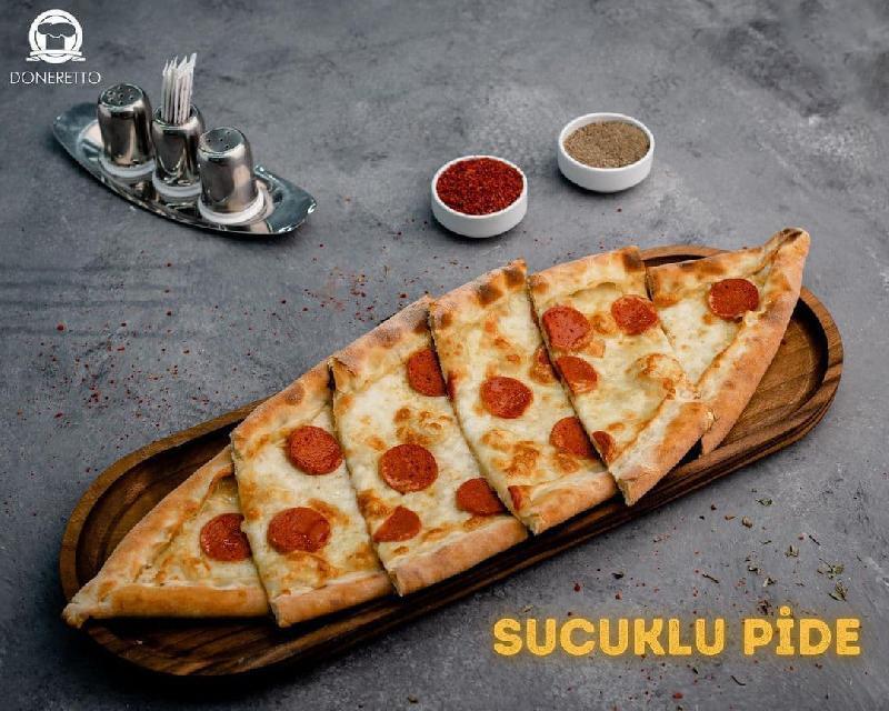 Sucuklu Pide