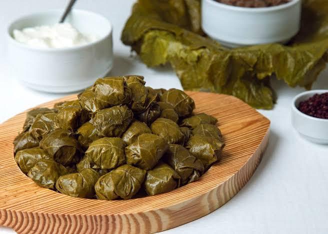 Yarpaq dolması