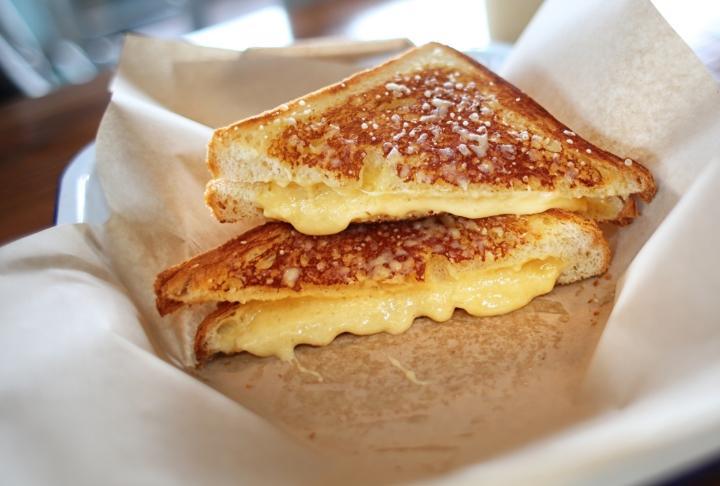Pendirli Tost