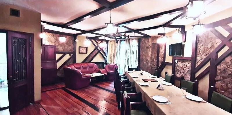 Interior view 3