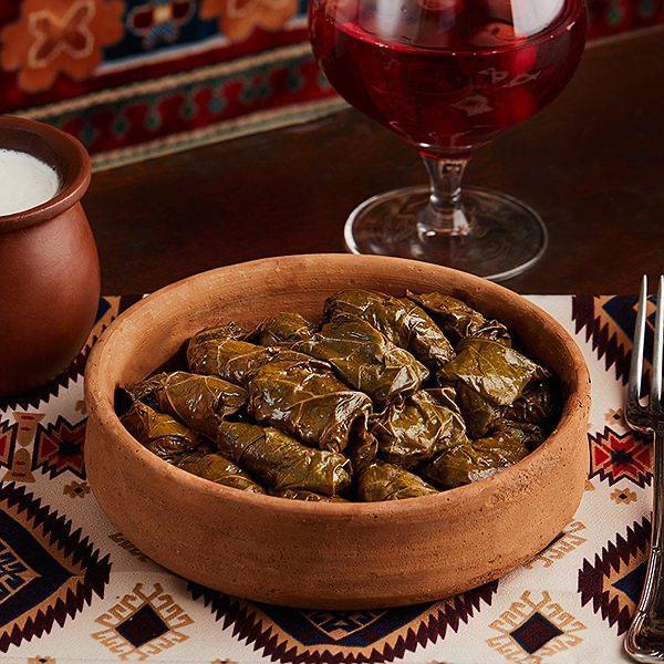 Yarpaq Dolması 