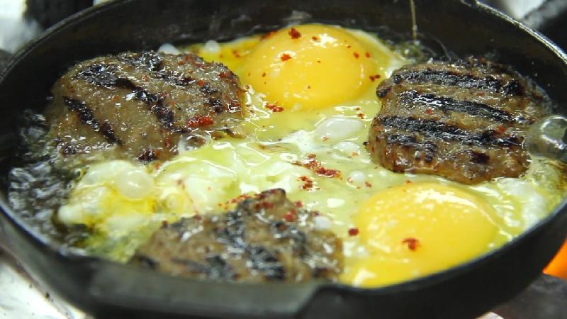 Qovurma ilə Yumurta
