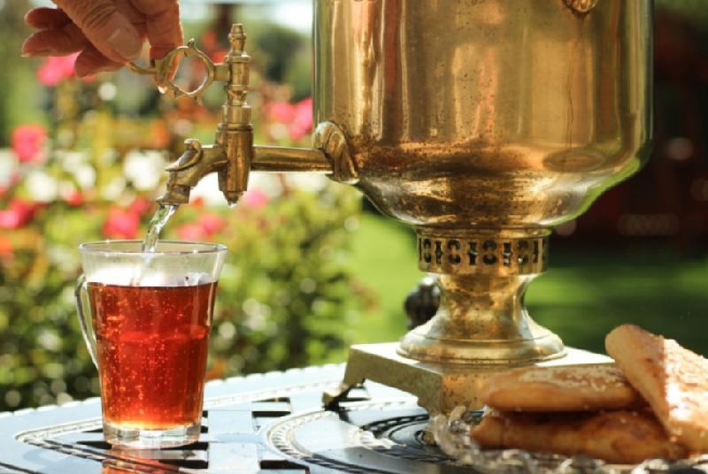Qızılı samovar 