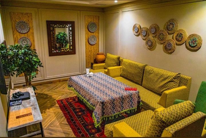 Interior view 1