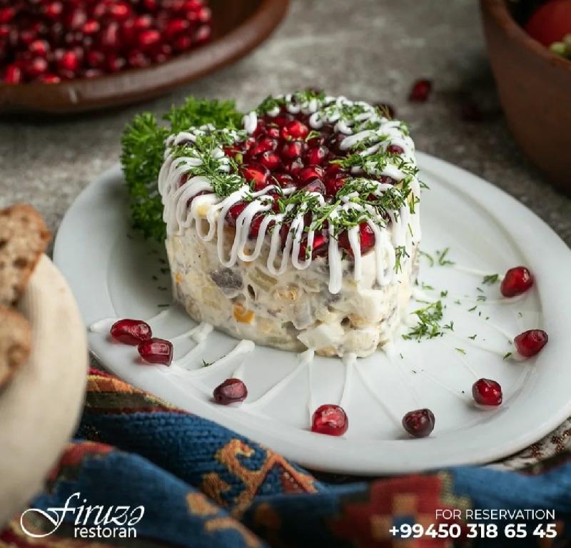 Alovlu bakı salatı