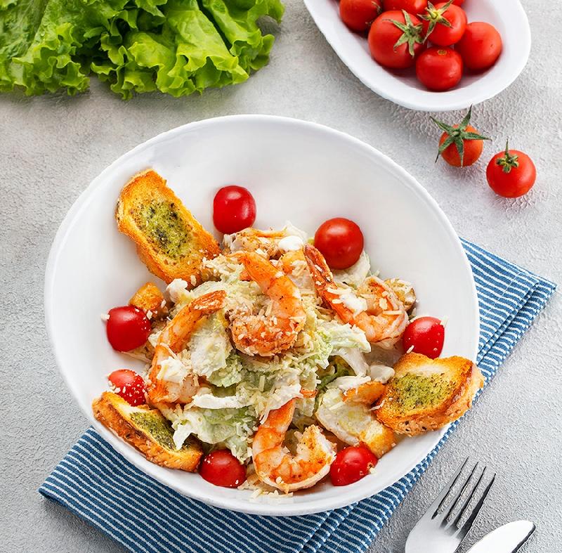 Sezar salatı