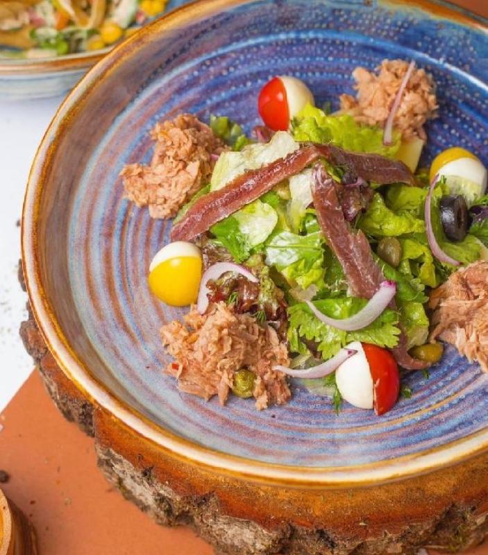 Tuna salatı