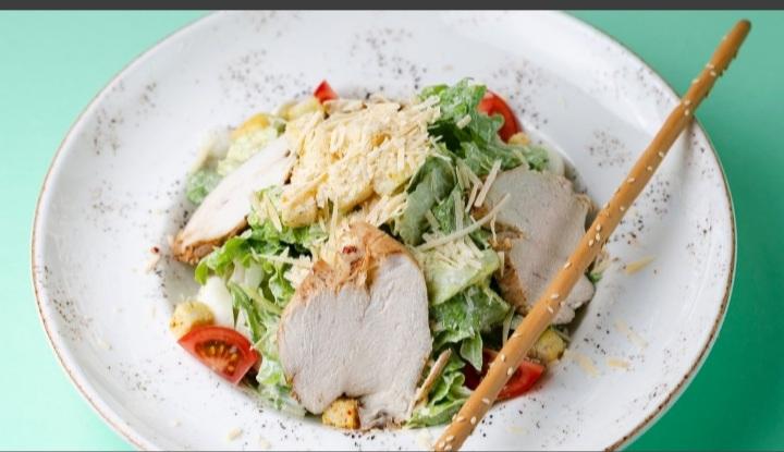 Sezar Salatı 