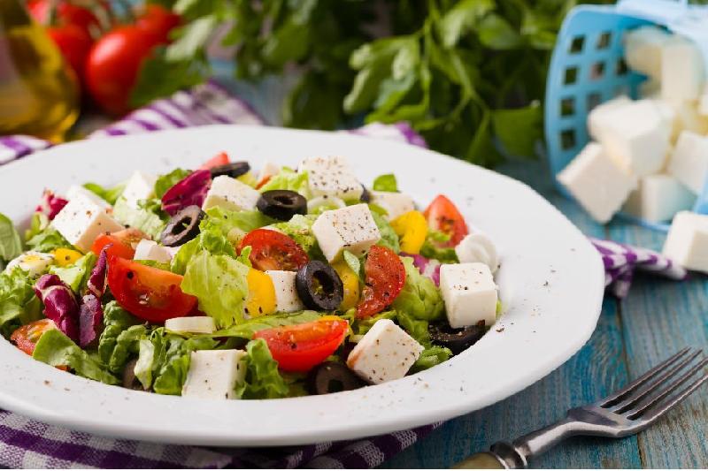 Akdeniz Salat