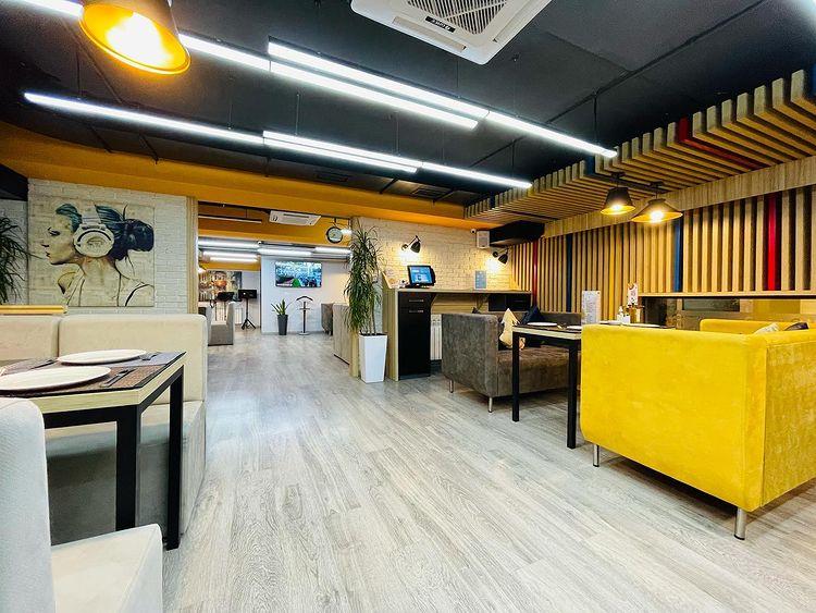 Interior view 2