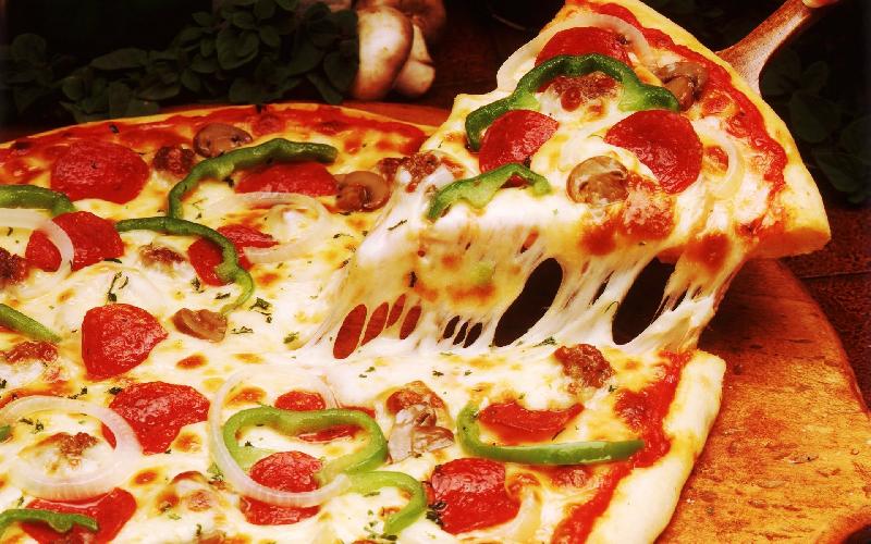 Özəl pizza