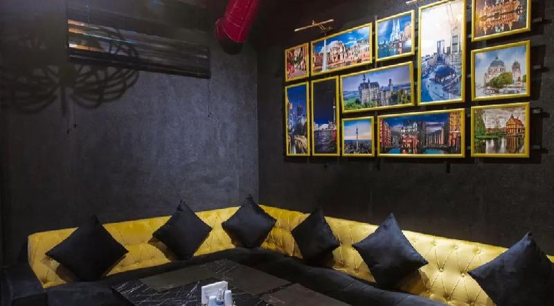 Interior view 2