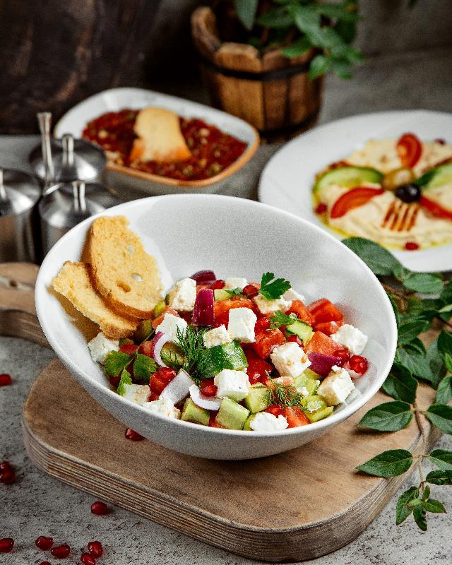 Çoban Salatı Pendirli