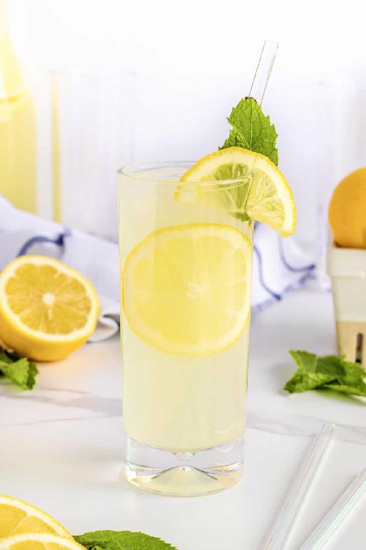 Sadə limonlu