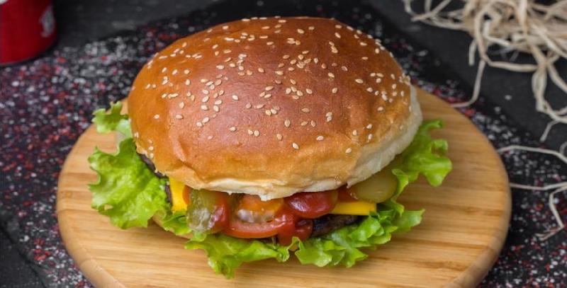 Ət Burger 