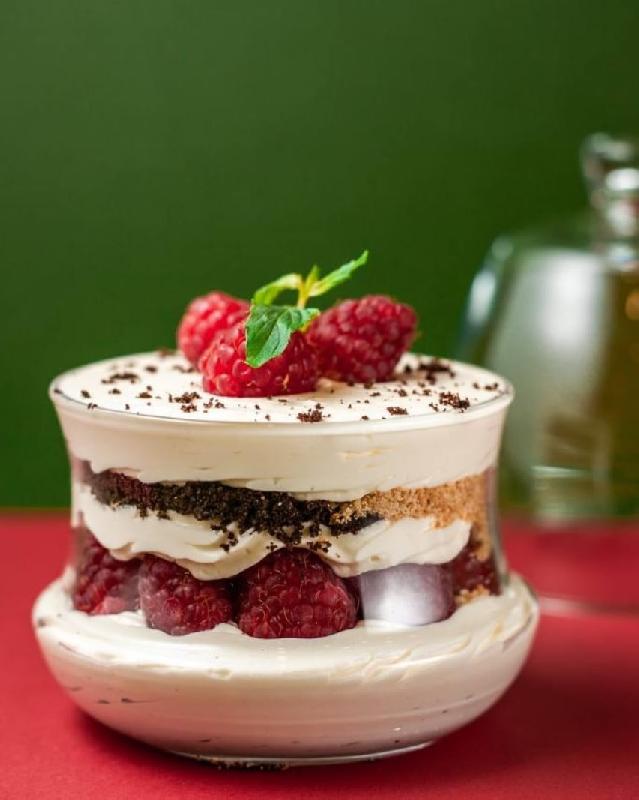 Raspberry magnolia