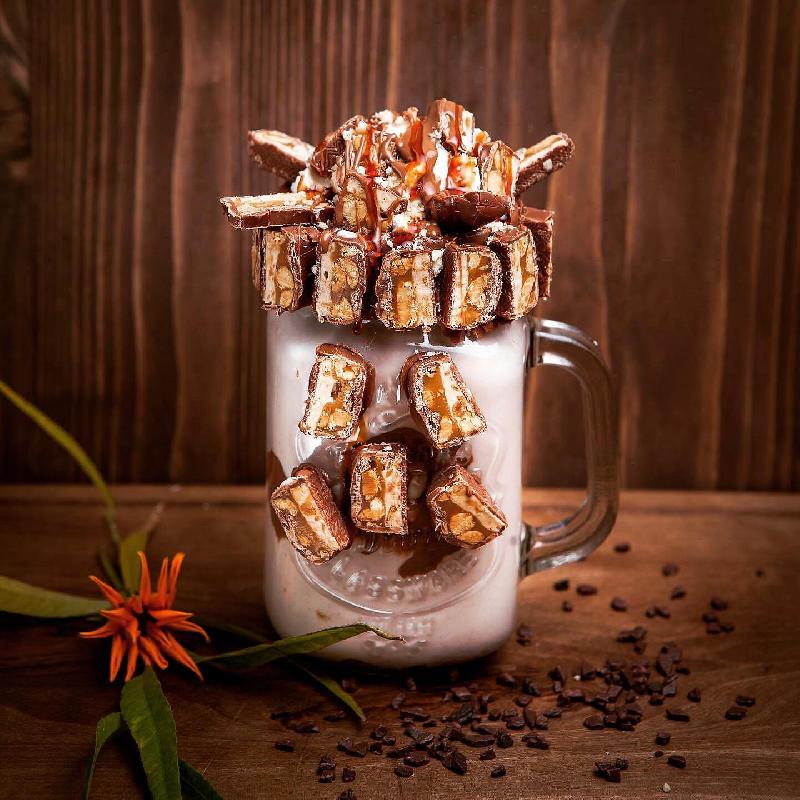 Snickers shake