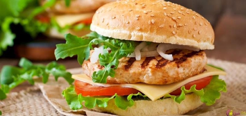 Toyuq burger