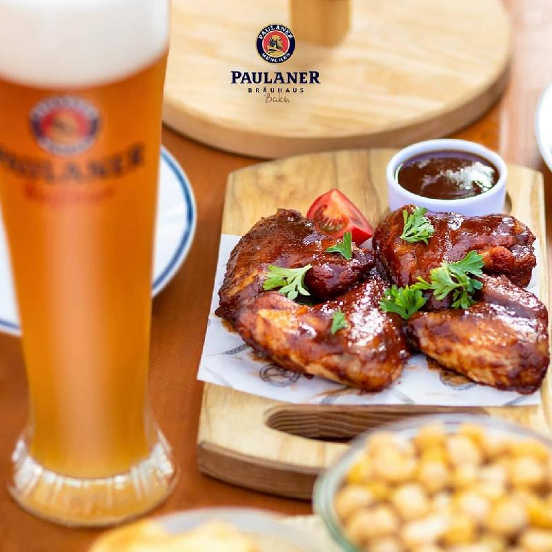 BBQ SOUSU İLƏ TOYUQ QANADLARI