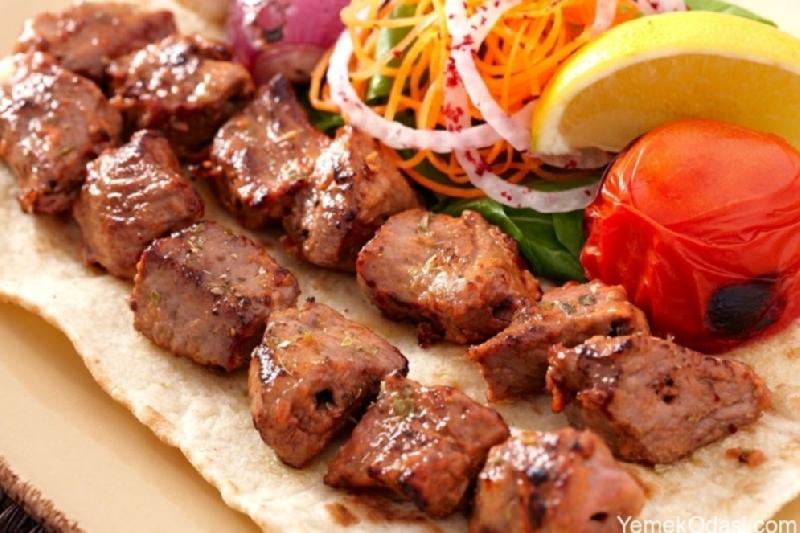 Quzu çöp şiş 