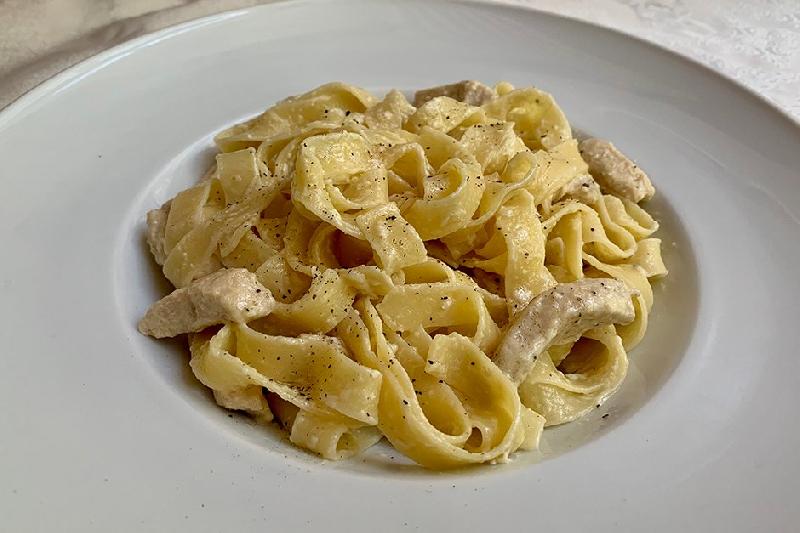 Fettuçini Alfredo