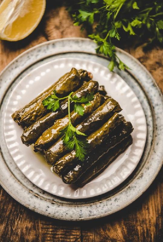Qoyun Ətindən Tənək Dolması