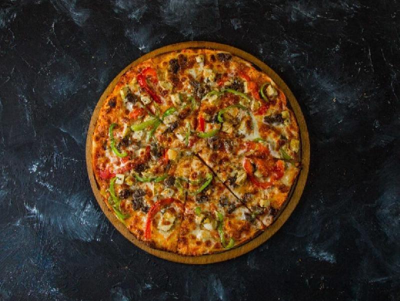 Ətli pizza 