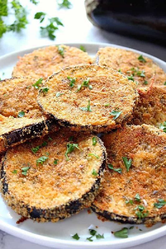 Xırt-xırtlı badımcan salatı