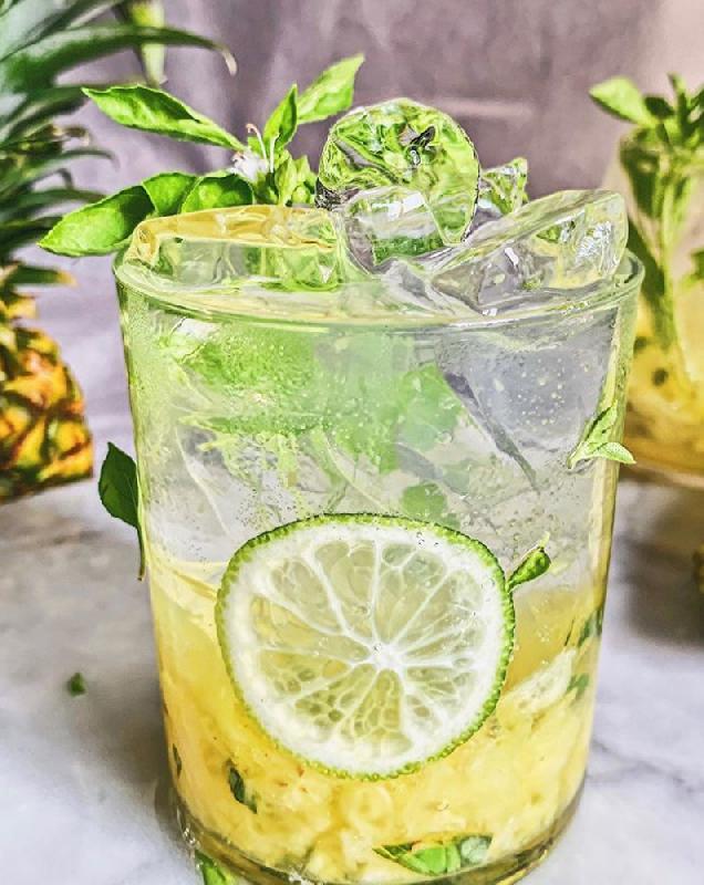 bergamont pineapple
