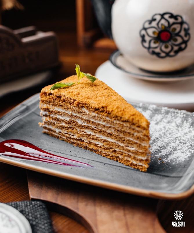 Honey cake