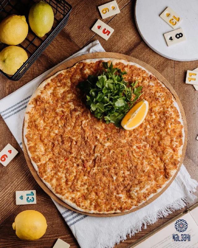 Lahmacun sadə