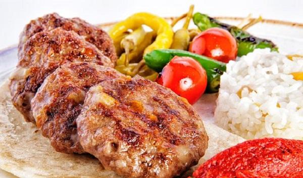 Kaşarlı Köfte