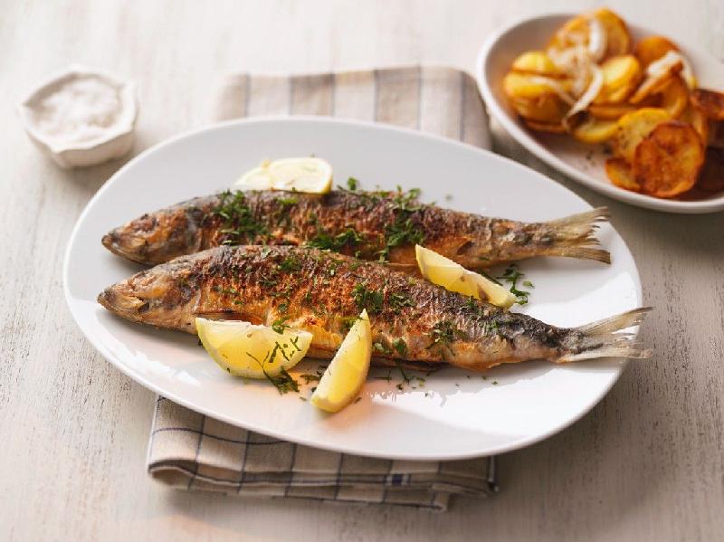 Crispy fried Baltic herrings