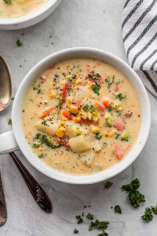 Creamy vegetable soup