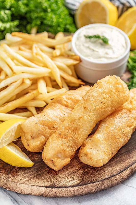 BEER BATTERED FISH & CHIPS