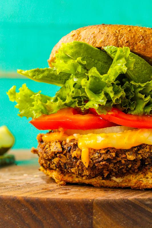 FIESTA BURGER (VEGAN)