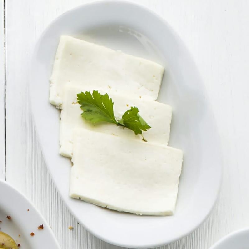 Ağ  Pendir 