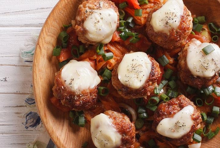 Kəklikotulu Mozarella Köftə