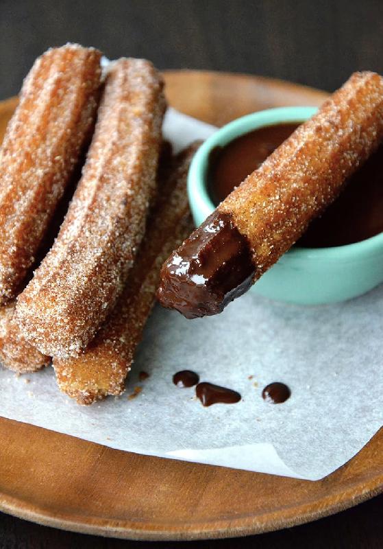 CHURROS