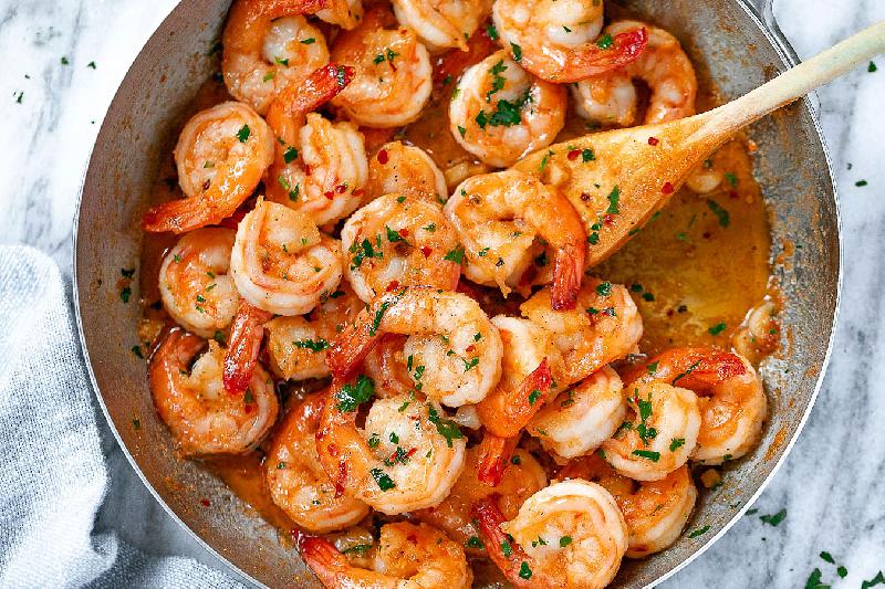 GARLIC BUTTER SHRIMPS