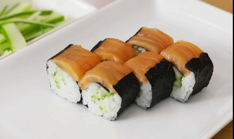 Maki salmon