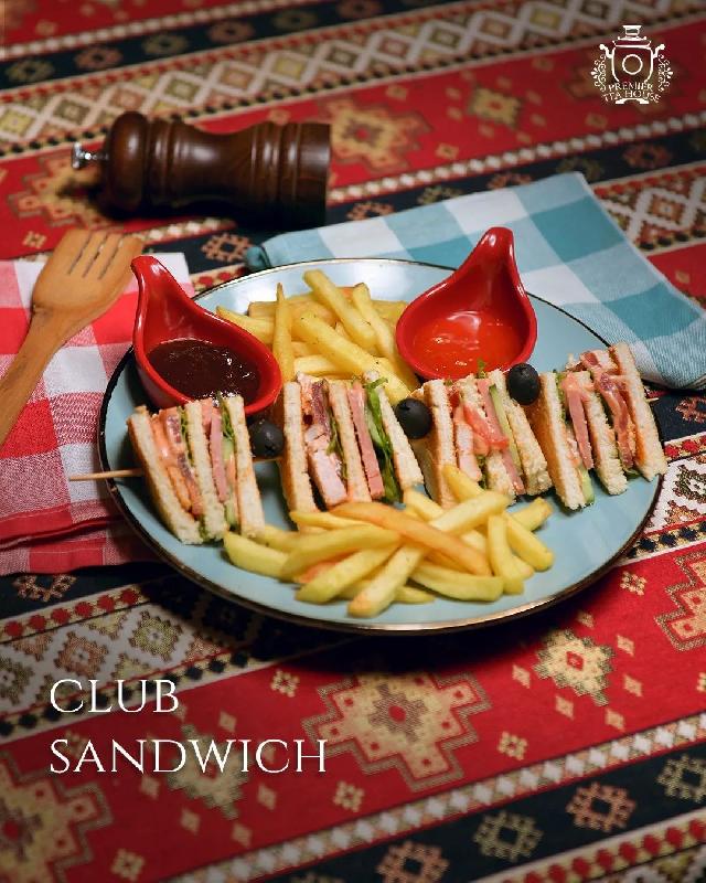 Klub sendviç+fri