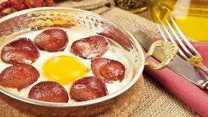 Sucuk yumurta