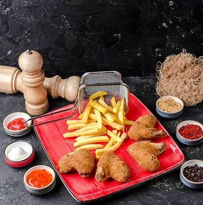 Toyuq qanadları+fri