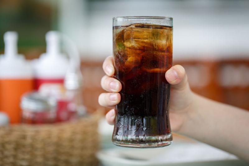 Sadə Cola