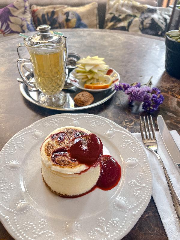 Moruqlu cheesecake