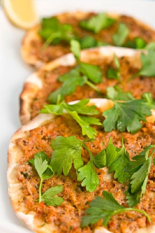 MİNİ LAHMACUN PİZZALAR